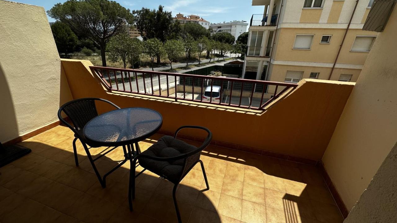 Apartamento De Playa En Santa Margarita. Rosas Exterior foto